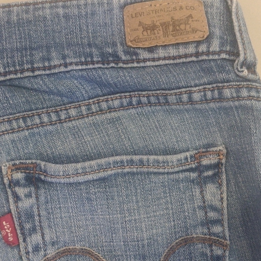 Levi's 526 slender boot cut women's jeans sAU 10 - Picture 3 of 5